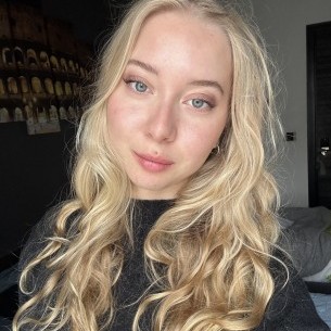Яна