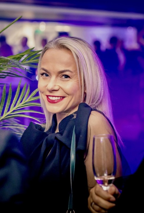 Elina
