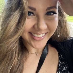 Essi