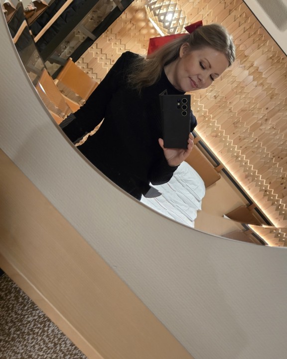 Elina