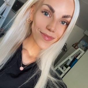 Karoline