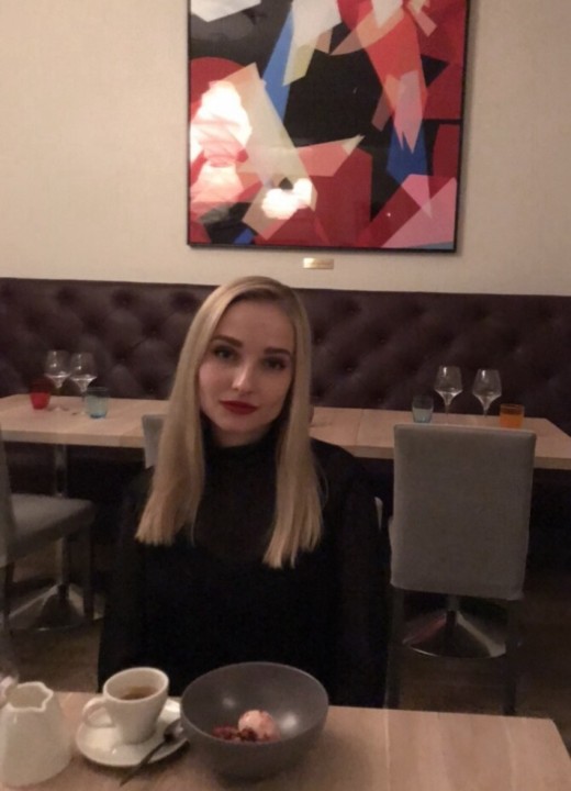 Essi